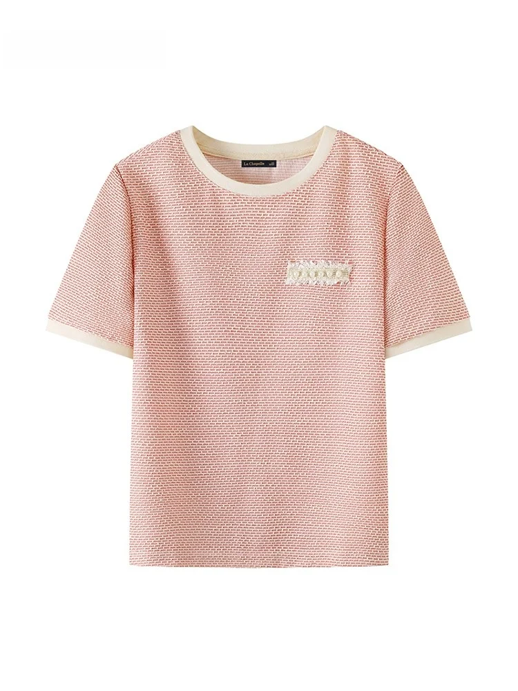 夏の通勤スタイルに悩むあなたへ：tシャツ 2枚重ねで失敗しないコーデは？