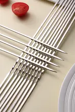 304ステンレス製 バーベキュースティック【羊肉串用・耐久性に優れた鋼製・平型デザイン】