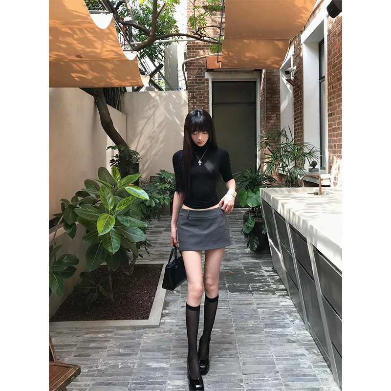 マーメイドスカート コーデ - Aラインと低腰設計によるスタイルのバランスとシーン別適性