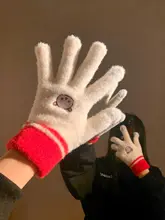 可愛い熊デザインの指分かれファッション手袋【保温・タッチパネル対応・冬用】