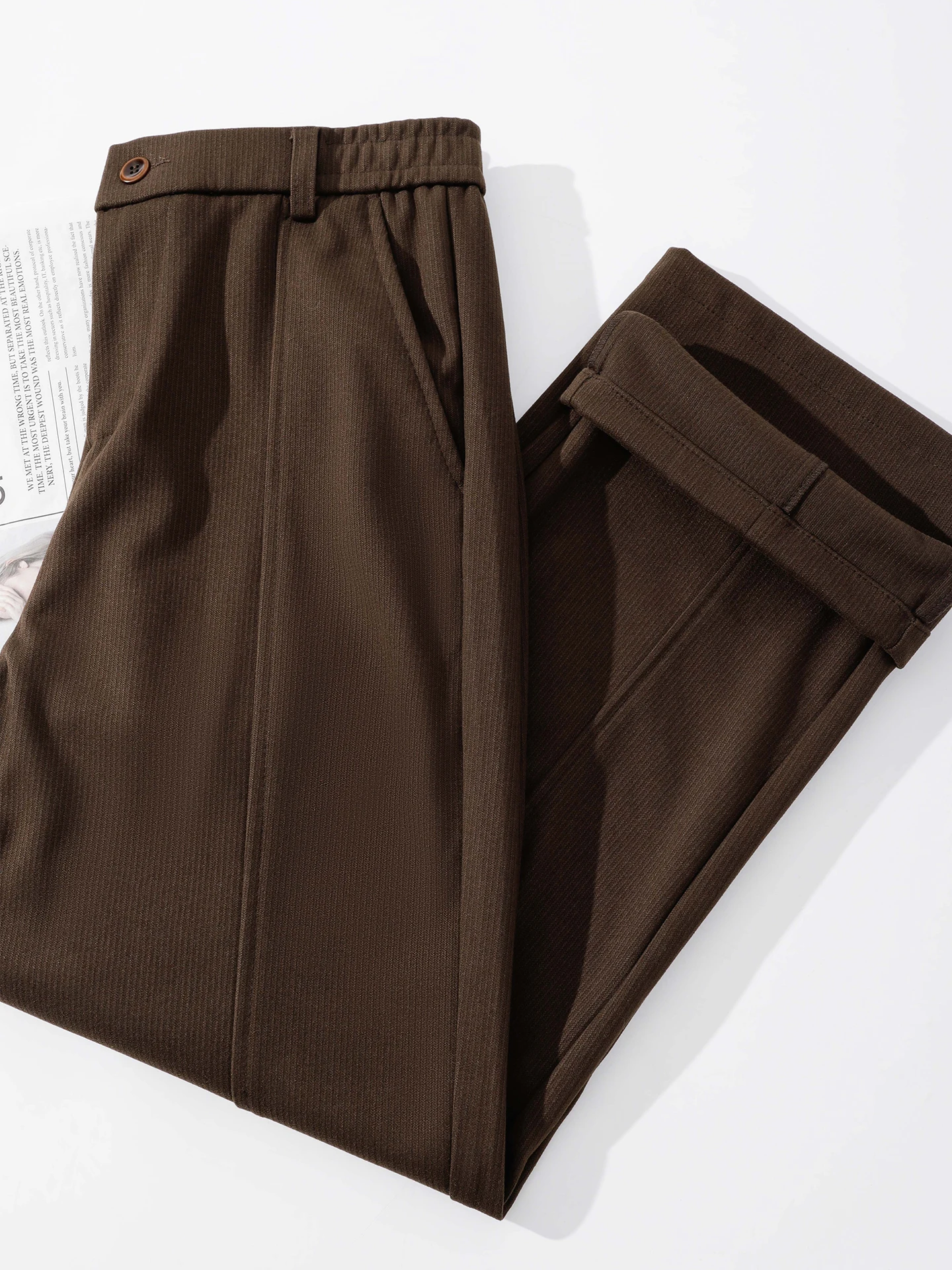 冬用コーヒー色ウールパンツ：厚手直筒デザインの保温性と日常使いの実態