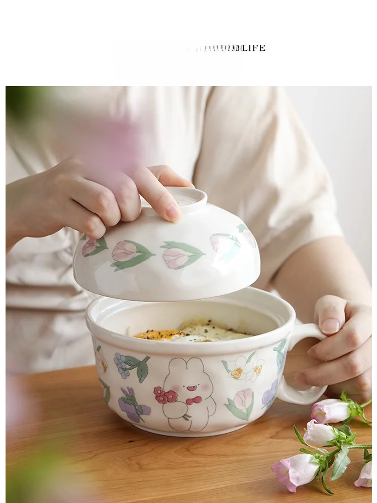 お椀型の使い方と特徴：Tlife Tobo 陶器製チューリップデザインの蓋付き丼を実際のシーンで解説