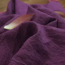 高品質リネン製シワ感のある紫色ドレス用生地【砂洗い仕上げ】