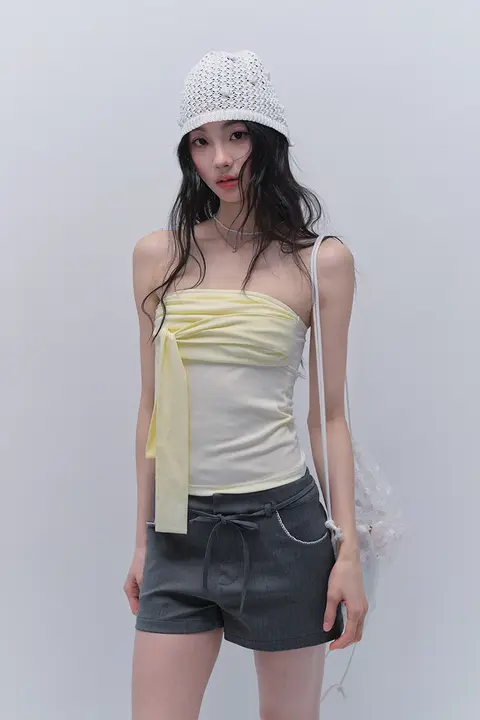 ビーチスタイルのバンド付きノースリーブTシャツ【ショート丈・感のあるデザイン】