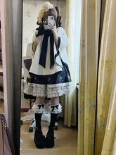 ロリータスタイル ケープコート【黒白山茶花デザイン・ウール製・秋冬用・エレガント】