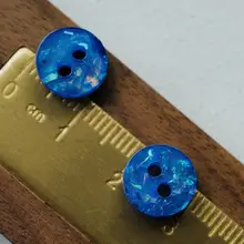 光沢のある粉ブルーのポリエステルボタン【直径10mm】