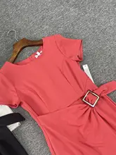 夏用ボタン付きウエストデザインのフィットワンピース【半袖・大きいサイズ対応】