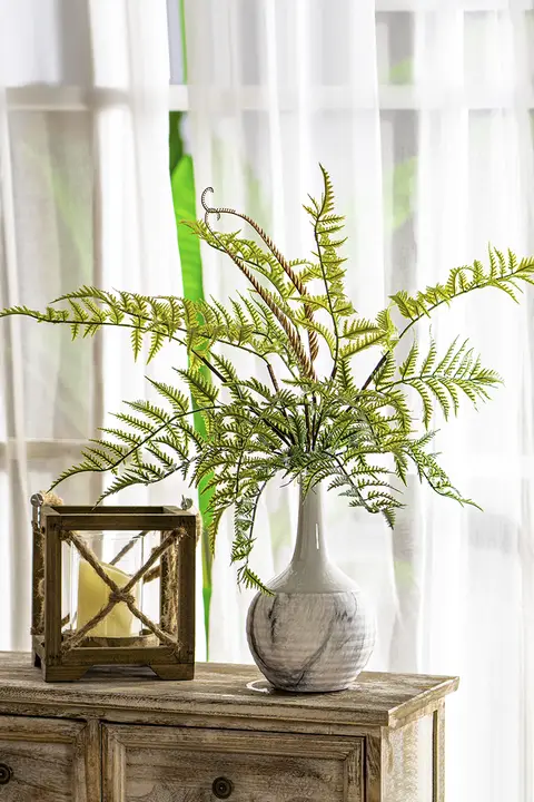リアルなペルシャシダ植物の緑の葉【インテリアグリーン・装飾用】
