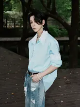 個性的なストライプデザインの衿付きシャツ【ビスチェ風・肩パッド付き・パッチワーク】