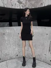 女性用黒色タイトスカート【夏用・ストレッチ素材・セクシーデザイン】