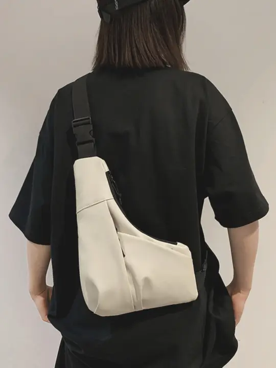 斜め掛けバッグ【カジュアル・多機能・軽量デザイン】