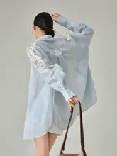 レトロ風フランスデザインのレース刺繍入りブルー＆ホワイトマリンシャツ【春夏用・女性用】