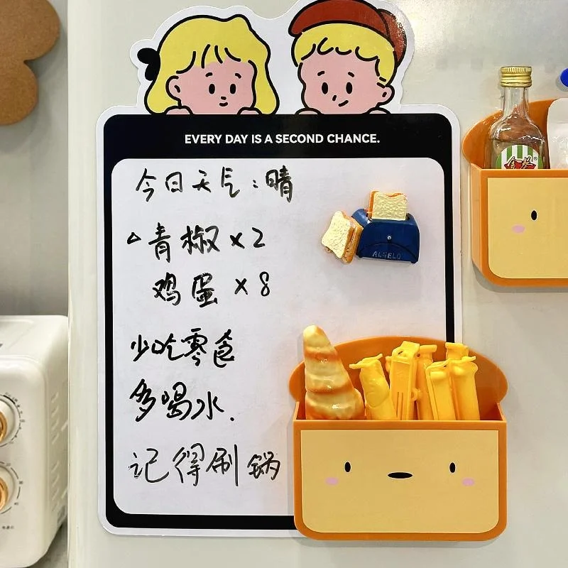 可愛いカートゥーンデザインのキッチン用マグネット収納ボックス：壁掛け式でフォークスプーンを効率的に収納