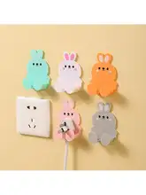 穴あけ不要の壁掛け電源コードホルダー【キッチン用・収納便利・粘着式】