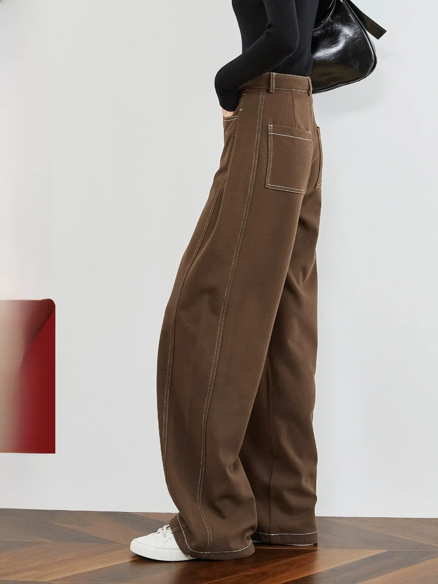 丈の長いパンツはどんな感じ？秋冬の通勤スタイルを救う「バナナパンツ」の本当の魅力とは