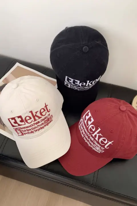 アメリカのレトロストリートファッションブランド キャップ