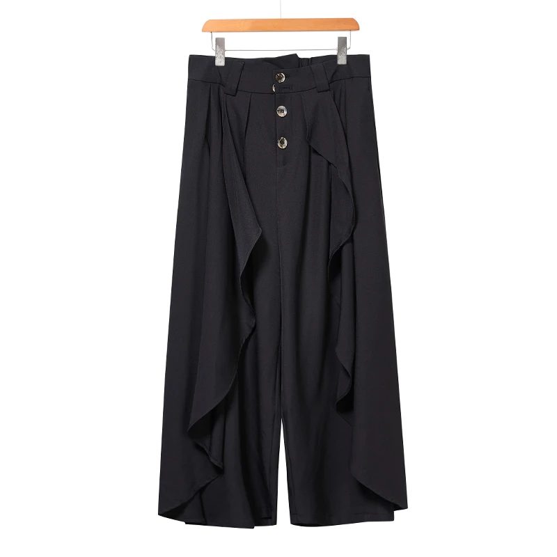 11月末に着るべき服は？アバンギャルドな中華風ワイドレッグパンツが今人気の理由とは？