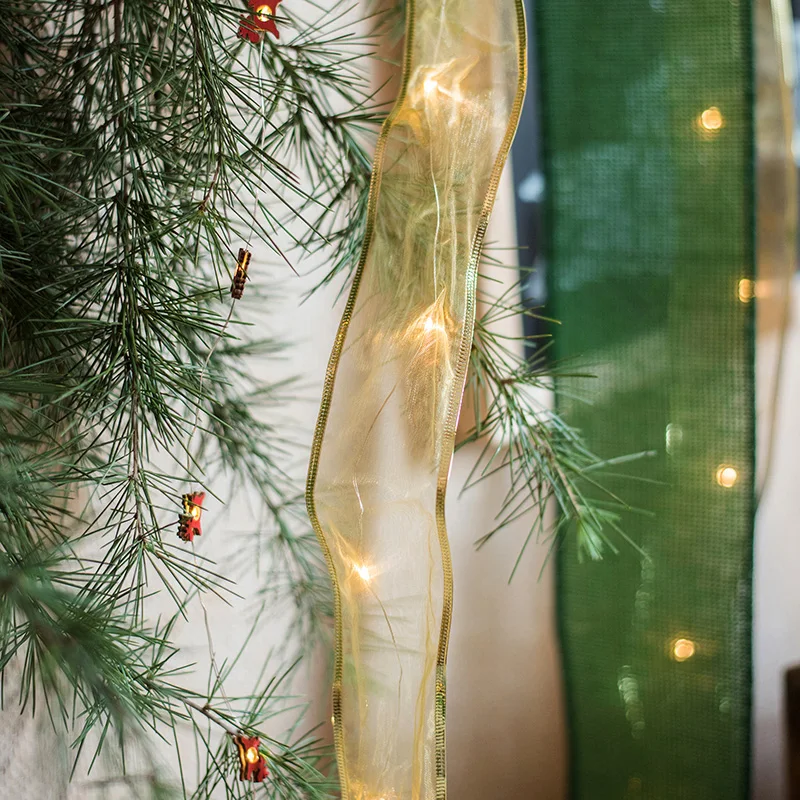 LEDテープライトを選ぶときに迷う？クリスマスリボンライトで家を彩るリアルな選び方