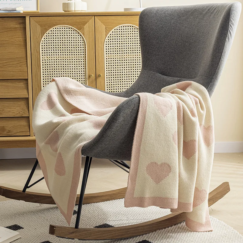 cozy vintage にふさわしいソファカバーは、どんなもの？