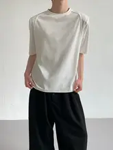デザイン性に優れた垂直肩パッド付き半袖Tシャツ【ユニセックス・シンプルデザイン】