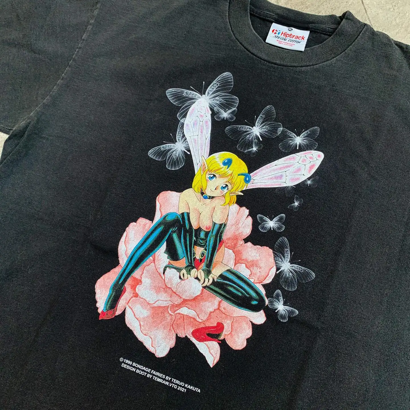 ユニークな趣味のプリントTシャツ：漫画通販で選ぶべきデザインと実用性のバランス
