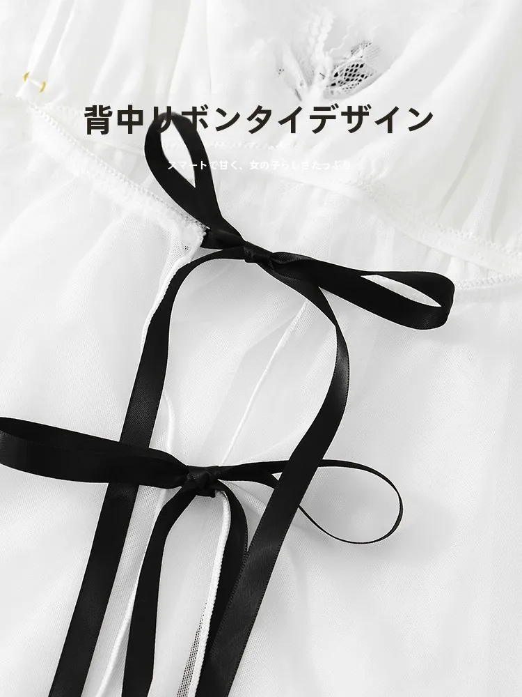28歳独身女性に合う柔らかさのパジャマセット：透け感のあるレースデザインと四季対応の実用性
