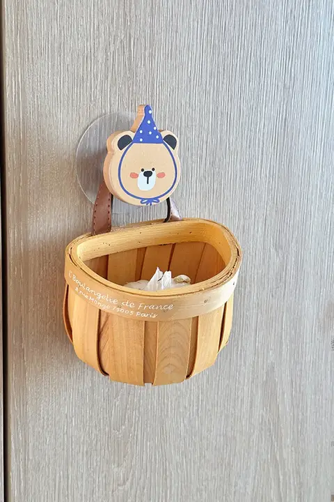 ウォールフック 木製 かわいい 穴あけ不要 粘着式 玄関 ドア裏 帽子掛け コート掛け 子供部屋 インテリア