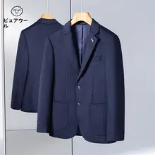 シンプルなデザインの春秋用ウールブレザー【ウール製・ビジネスカジュアル】