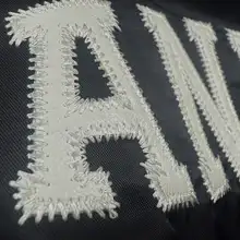 アメリカンレトロ刺繍入り野球ジャケット【男女兼用・春秋向け・ゆったりシルエット】