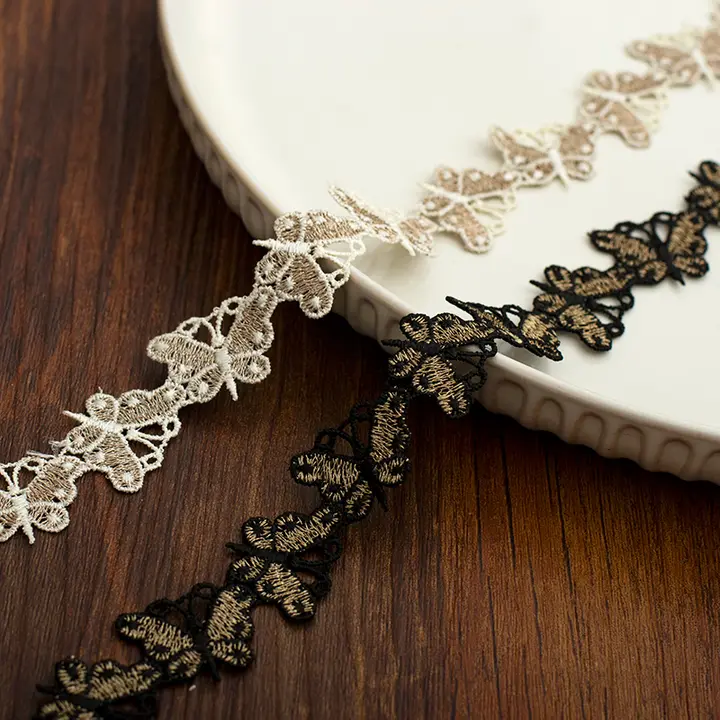 ブラックゴールドの蝶の刺繍レース【DIY用・白金線使用・幅広】
