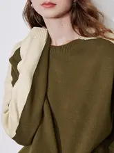梅子色バイカラーセーター【丸首・ニット・冬用】