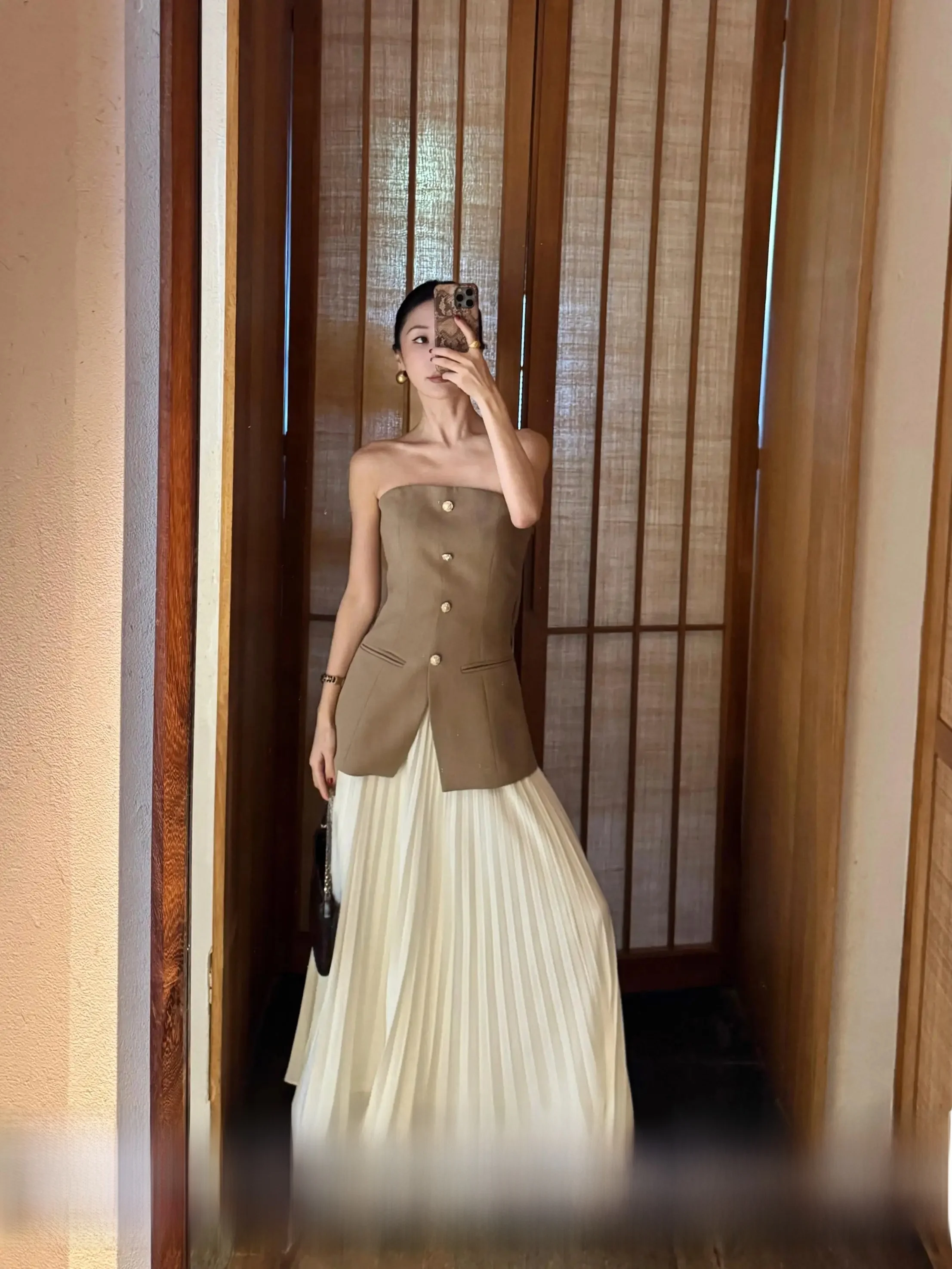 大人可愛い服 50代コーデ 完全ガイド｜色・素材・シルエットの選び方