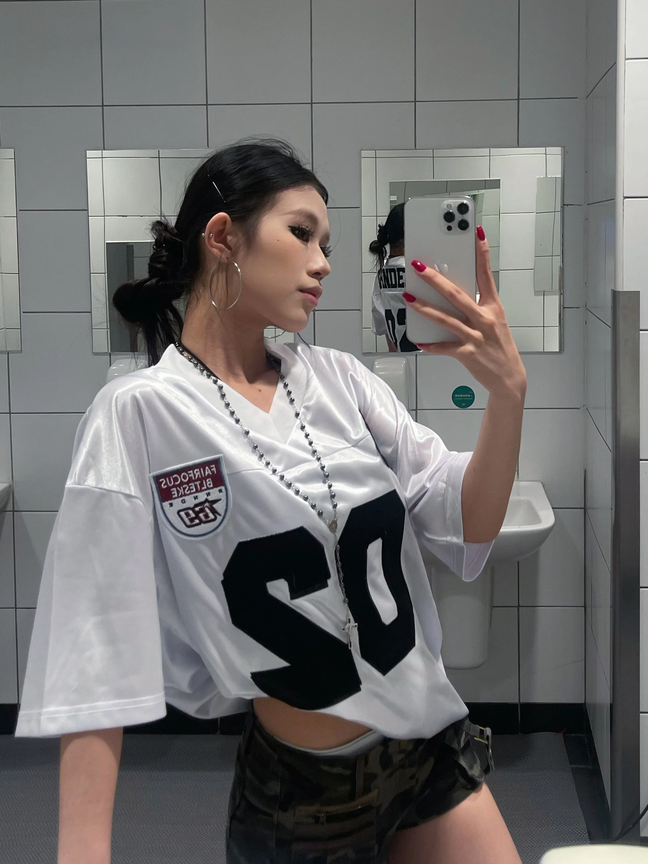 ダサいTシャツを選ぶなら、どうやって「選手権」を勝ち抜く？
