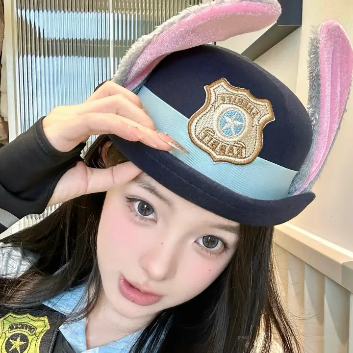 うさぎ耳のカートゥーンベレー帽【コスプレ用・可愛いデザイン】