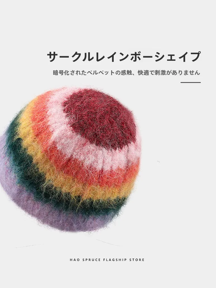 カラフルストライプの毛糸ニットキャップ：秋冬に最適なレトロデザインの防寒機能を実証