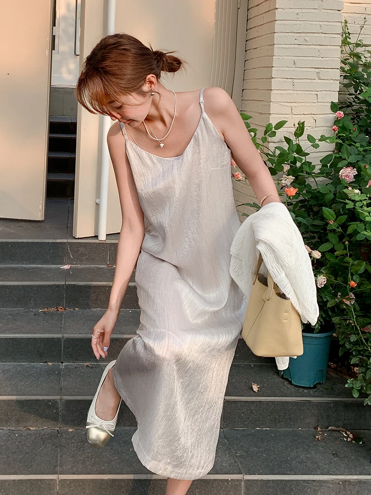 シャツワンピース ロングは、本当に春から秋まで使えるのか？