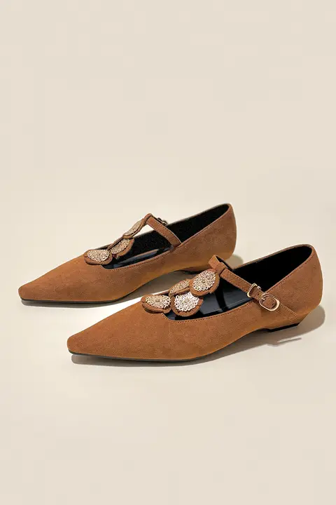 真皮製 フランス風 ヴィンテージデザインのマリージェーンシューズ【夏用・先細り・フラット】