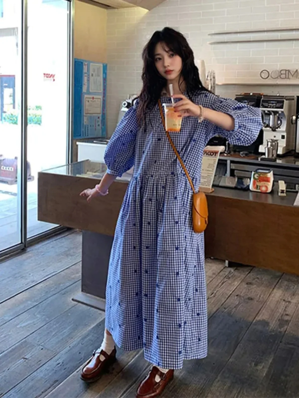 大きいサイズ レディース ワンピース【青いチェック・七分袖・秋用・ゆったりしたシルエット・体型カバー】