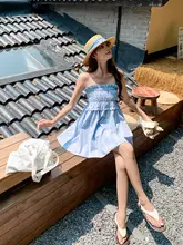 青のチェック柄キャミソールワンピース【女性用・ノースリーブ・リゾートスタイル・ショートスカート】