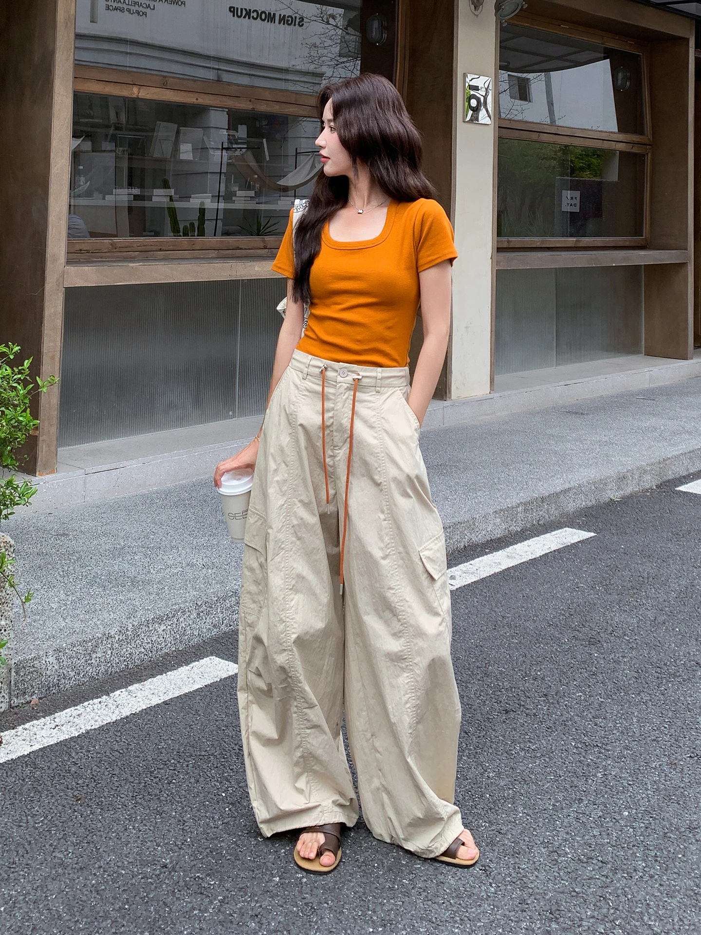 20代後半の女子が今、着たい「カジュアルスポーツスタイル」 は？
