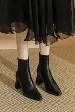 黒のショートヒールブーツ【高級感あるレザー・シンプルで上品・秋冬用・通勤対応】