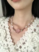 不規則デザインのビーズネックレス【甘美でコーディネートしやすい・ドレスやカジュアルに最適】
