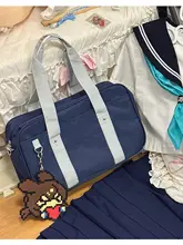 通勤に最適！カジュアルなJKキャンバスショルダーバッグ【斜め掛け・二次元デザイン】