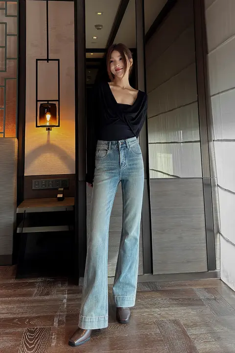 スタイルアップ！ハイウエストフィットデニムパンツ【フレアパンツ・クラシックスタイル・女性用】