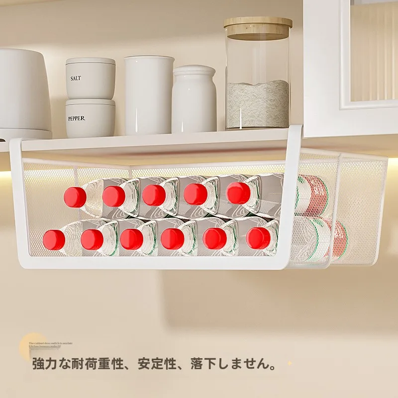 キッチン用吊り下げ収納ラック：穴あけ不要でキャビネット下に簡単に設置