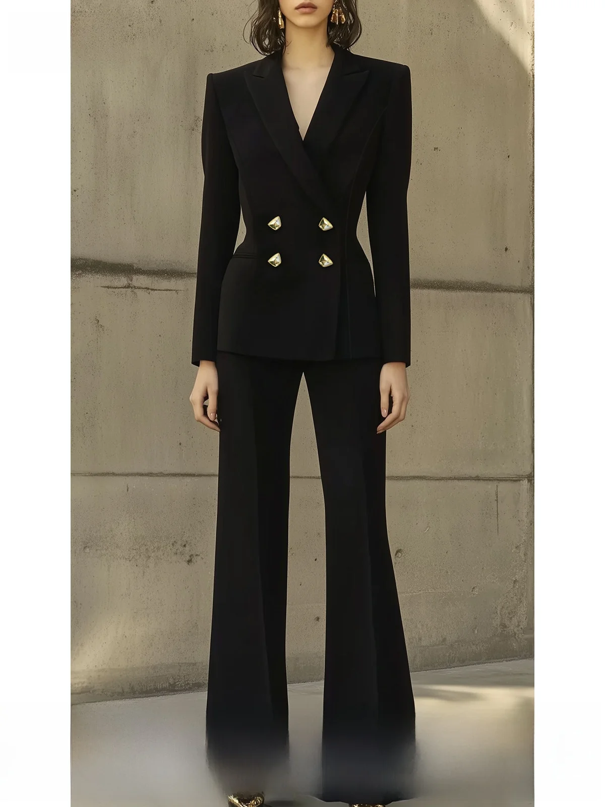 スーツセレクトの黒ジャケットとワイドパンツセット：春新作のシルエット美しさと高級感を実証