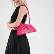 夏用シンプルでお洒落なヒョウ柄トートバッグ【女性用・肩掛け・ラグジュアリー感】