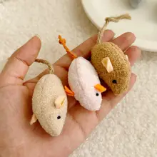 不規則なデザインの猫おもちゃ【フェザー付き・耐久性】（セットアップ対応）