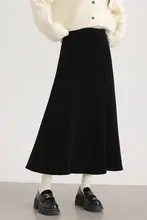 大きいサイズのハイウエスト黒コーデュロイスカート【秋用・フレンチスタイル・ロング丈】