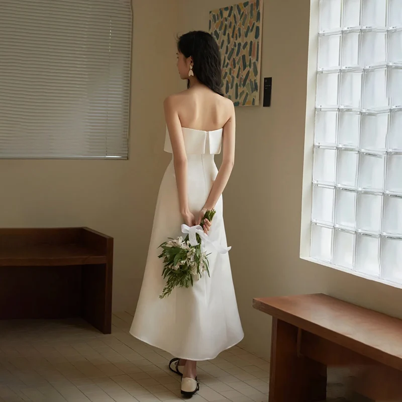 結婚式 ゲスト ワンピース どう選ぶ？シンプルさとフォーマルさのバランスが鍵